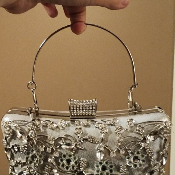 Silver Rhinestone Clutch with Removable Chain - Picture 2 of 4